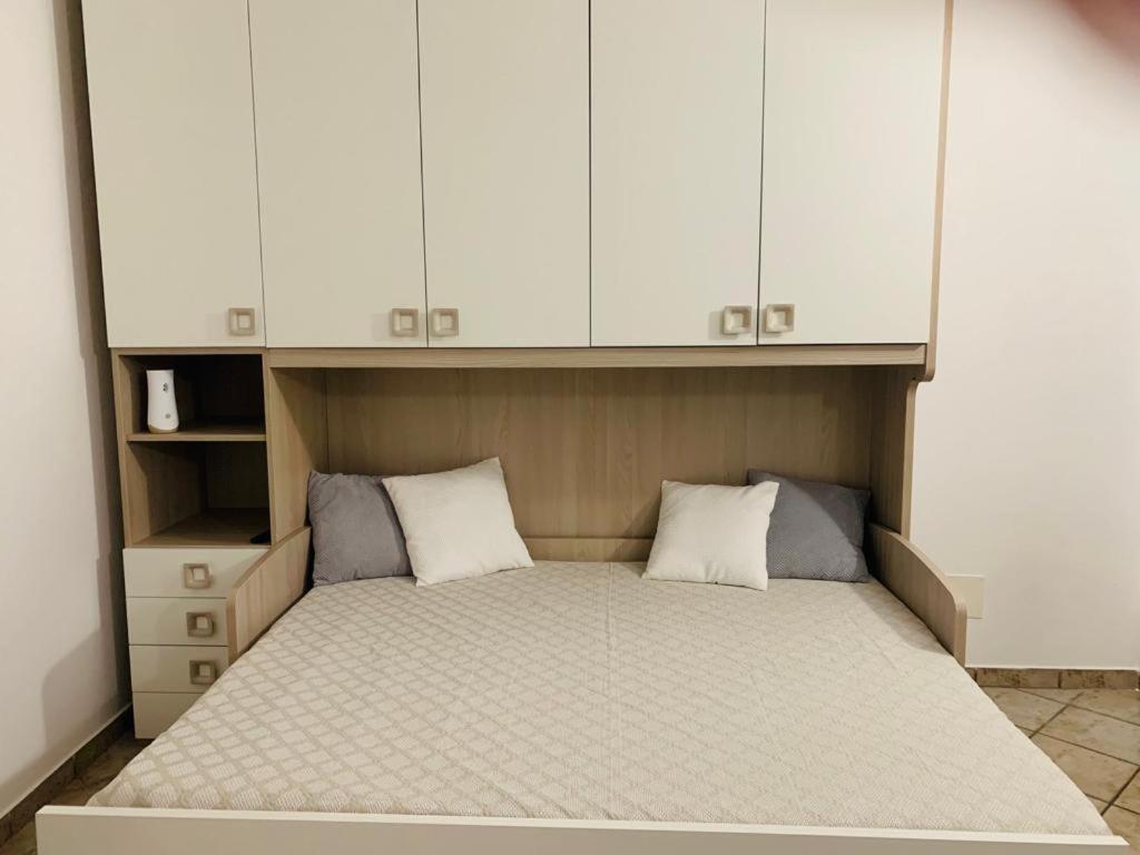 Apartamento Il Cortiletto Somma Lombardo Exterior foto